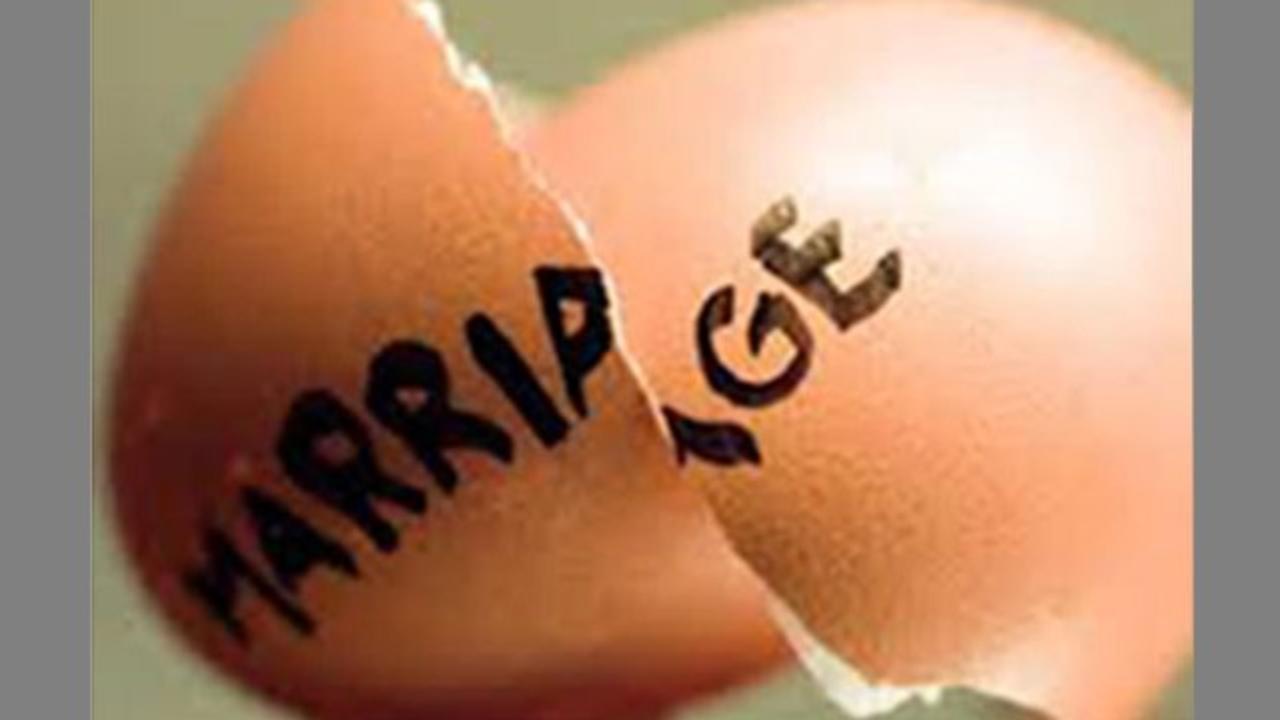 KPD1uIgXQOftXpinT6Uf_brokenmarriage_BLOG